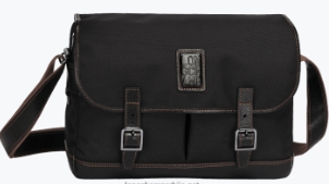 Moje Iskustvo sa Longchamp Proizvodima: Elegancija koja Traje